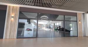 ALQUILER DE LOCAL COMERCIAL NIVEL 1 ATRIUM, TORRE MILLENNIUM (MILC0113)